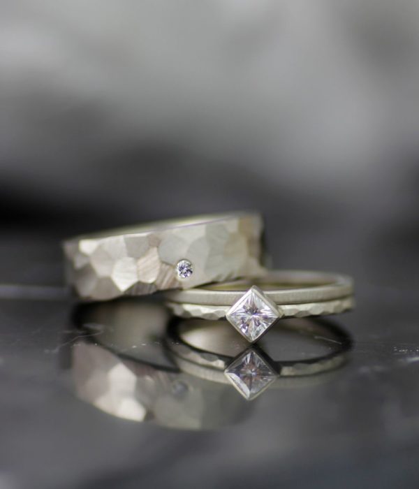 lab-grown diamond and white gold engagement ring wedding band set