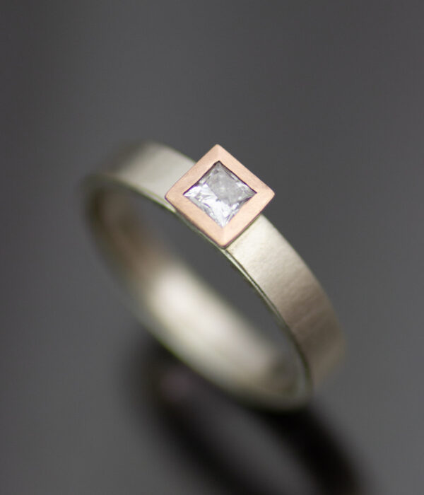Square Mixed Metals Modern Wedding Band With Diamond And Rose Gold Main Scaled