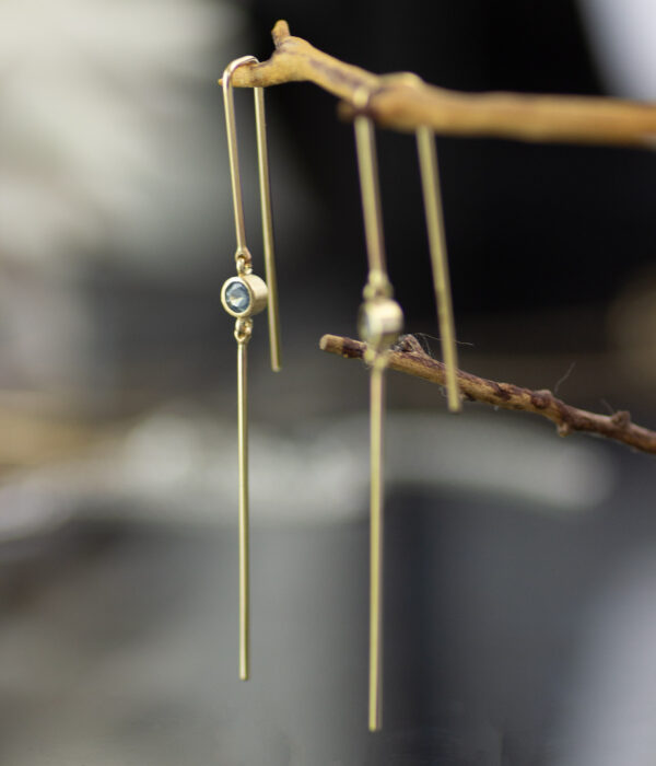 Sticks And Stone Gold And Sapphire Dangle Earrings In Yellow Gold Scaled
